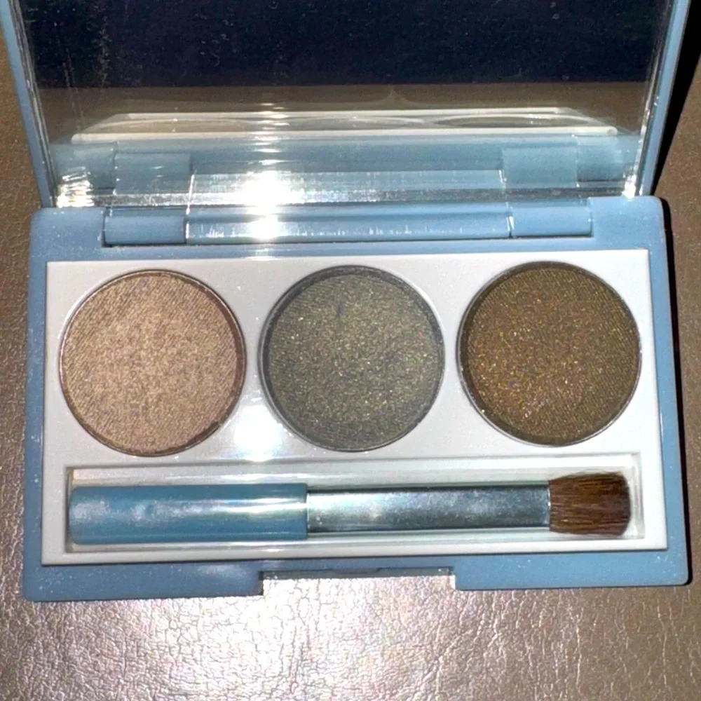 Fresh lost world Eyeshadow Palette